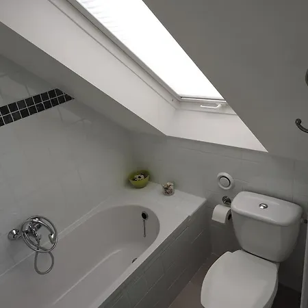 White Cocooning Villa *