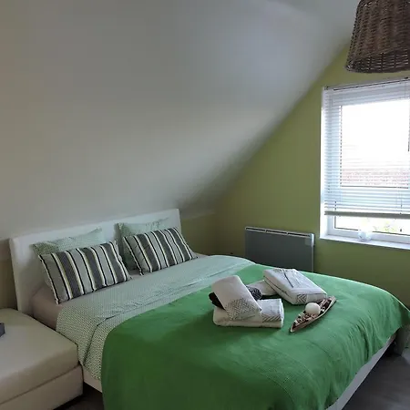 White Cocooning Villa Ellezelles